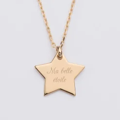 Pendentif enfant personnalisé prénom médaille gravée plaqué or étoile 20x20 mm