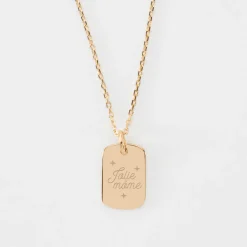 Pendentif enfant personnalisé médaille gravée martelée plaqué or rectangle 17x11 mm