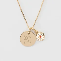 Pendentif enfant personnalisé médaille gravée plaqué or 15 mm et breloque email fleur marguerite 8 mm