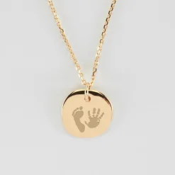 Pendentif enfant personnalisé médaille contour strié gravée plaqué or 17 mm