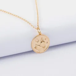 Pendentif enfant personnalisé médaille gravée plaqué or ange texturée 14 mm