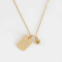 Pendentif enfant personnalisé médaille gravée plaqué or rectangle 17x11 mm et breloque fleur zircon plaqué or 8 mm