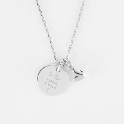 Pendentif enfant personnalisé médaille gravée argent 15 mm et breloque petit coeur bombé 7 mm - HappyBulle x Atelier Wagram