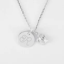 Pendentif enfant personnalisé médaille gravée argent 15 mm et breloque tortue 10 mm