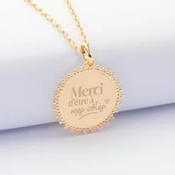 Pendentif EVJF personnalisé médaille soleil gravée plaqué or 20 mm