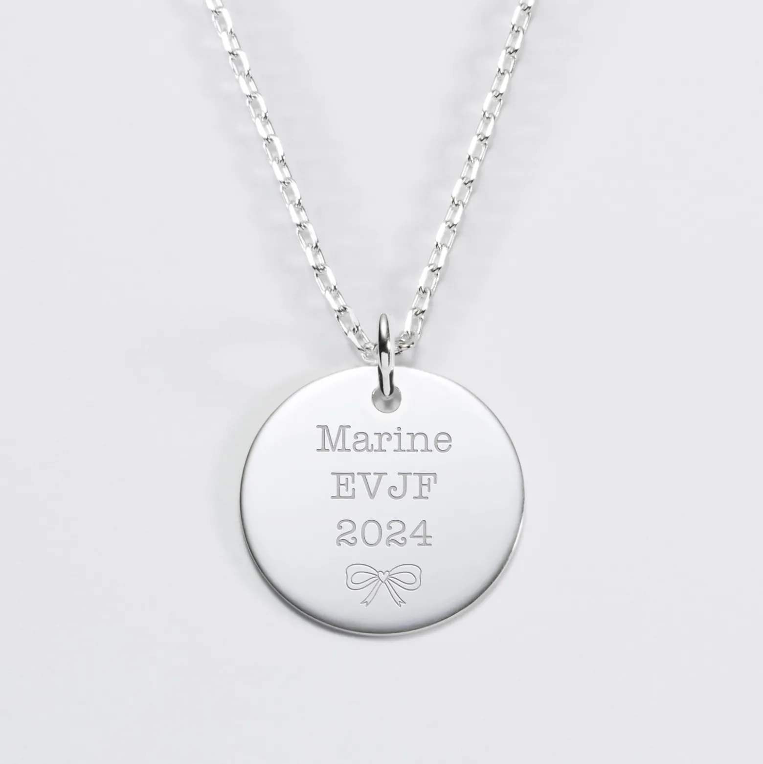 Pendentif EVJF personnalisé médaille gravée argent 19 mm