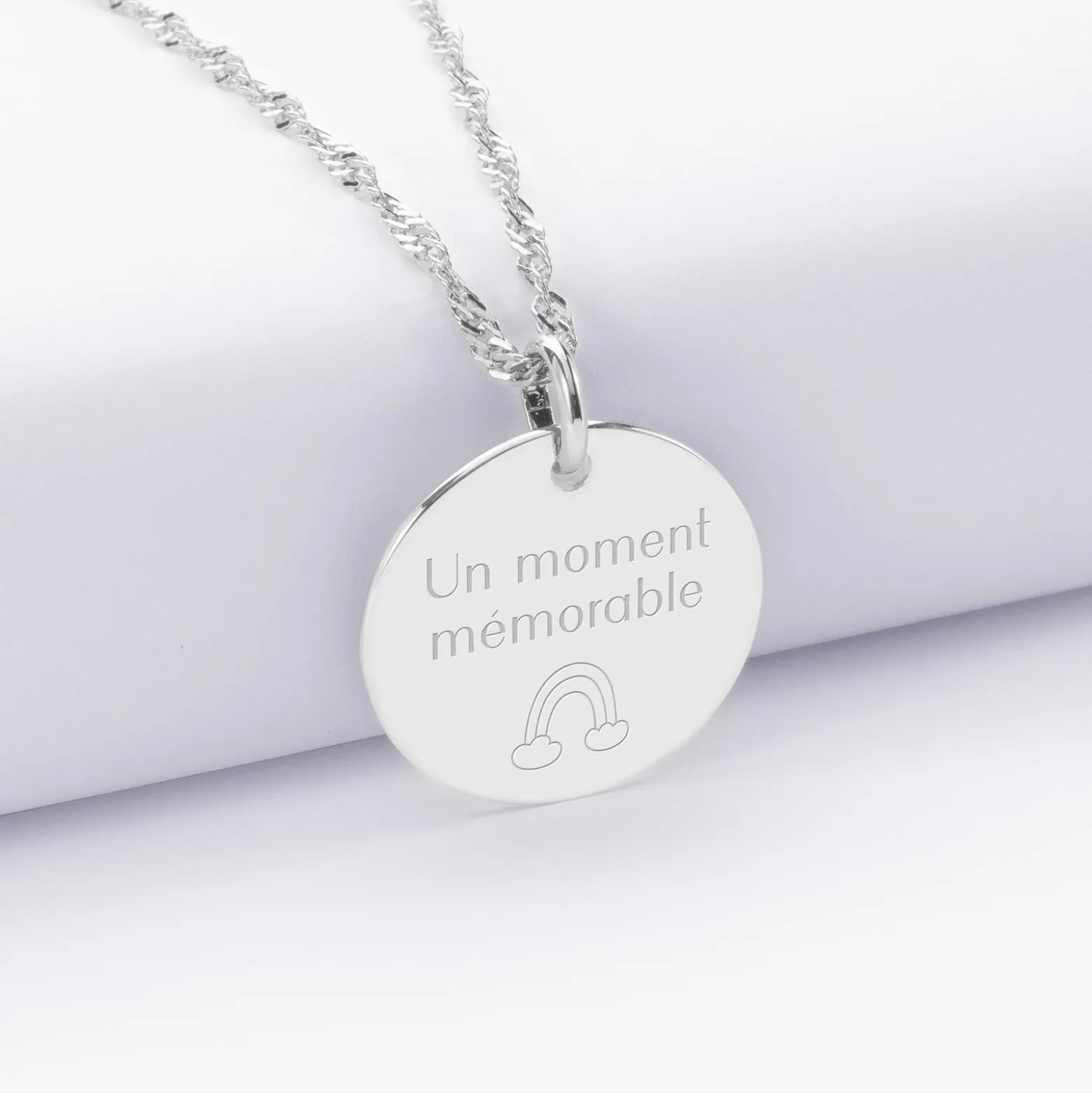 Pendentif EVJF personnalisé médaille gravée argent 19 mm