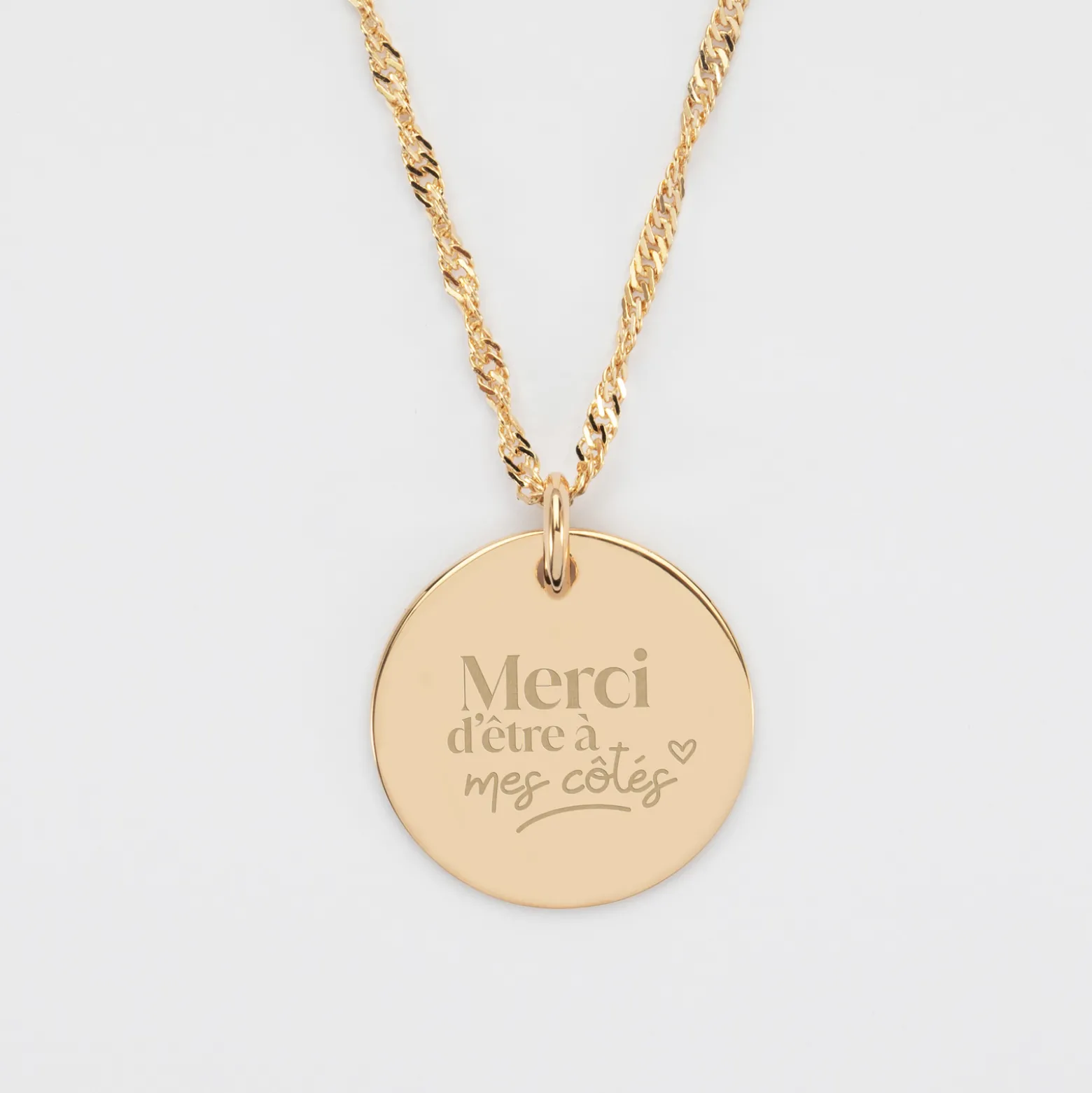 Pendentif EVJF personnalisé médaille gravée plaqué or 19 mm