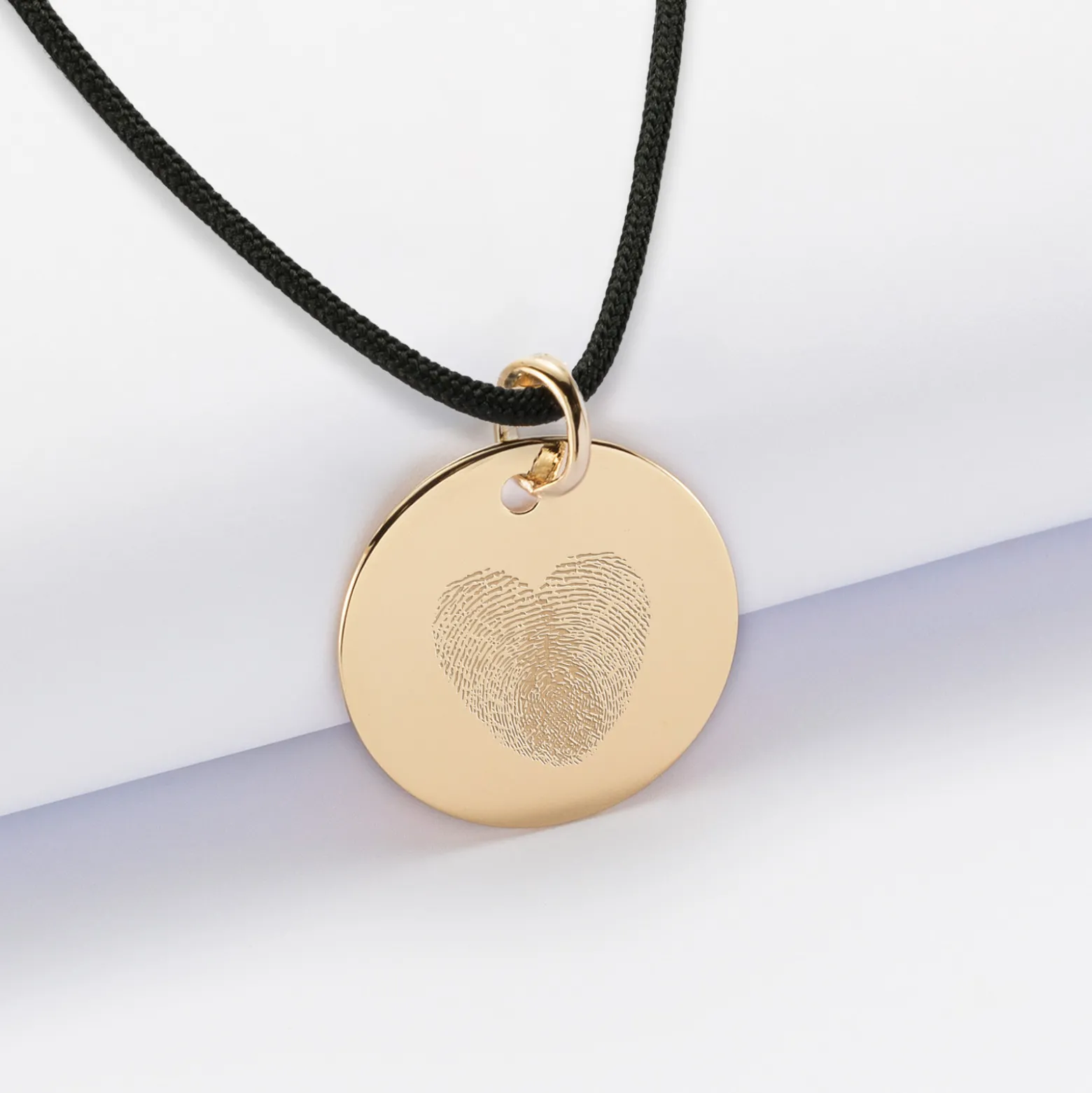 Pendentif EVJF personnalisé médaille gravée plaqué or 19 mm