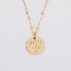 Pendentif Famille des mariés personnalisé médaille gravée plaqué or 15 mm