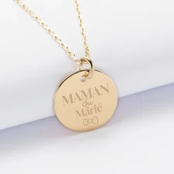 Pendentif Famille des mariés personnalisé médaille gravée plaqué or 19 mm