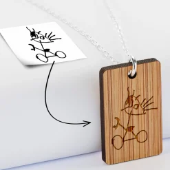 Pendentif homme personnalisé médaille gravée bois 20x32 mm