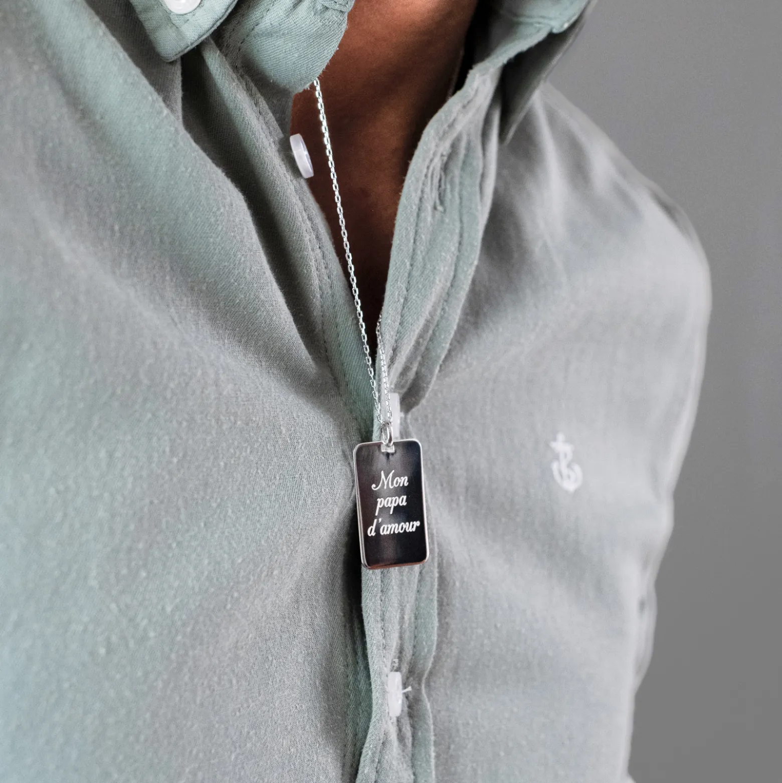 Pendentif homme personnalisé médaille gravée argent 20x32 mm
