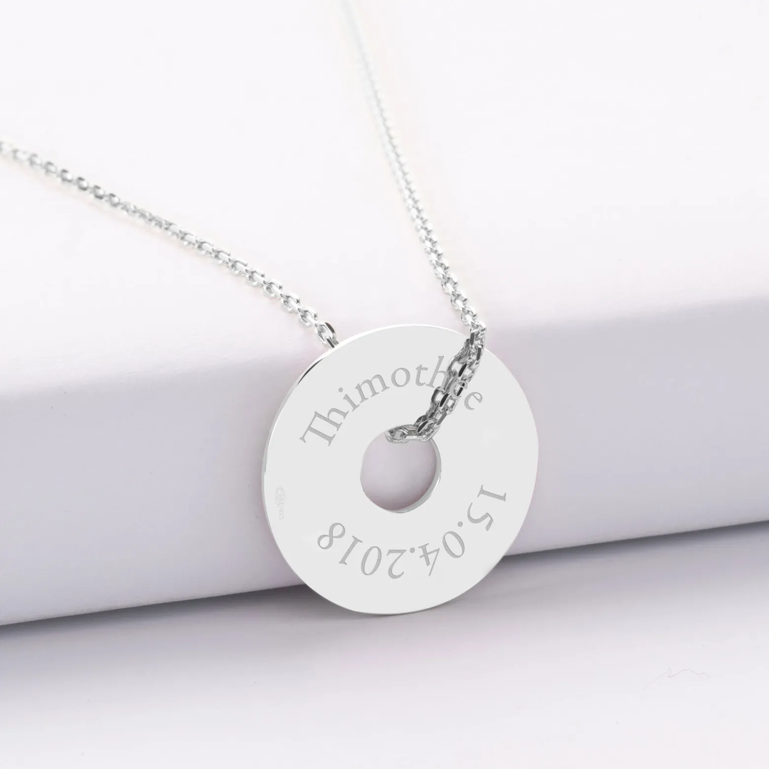 Pendentif homme personnalisé médaille gravée argent cible soleil 20mm - Nos petits imparfaits