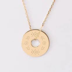Pendentif homme personnalisé médaille gravée plaqué or cible soleil 20mm