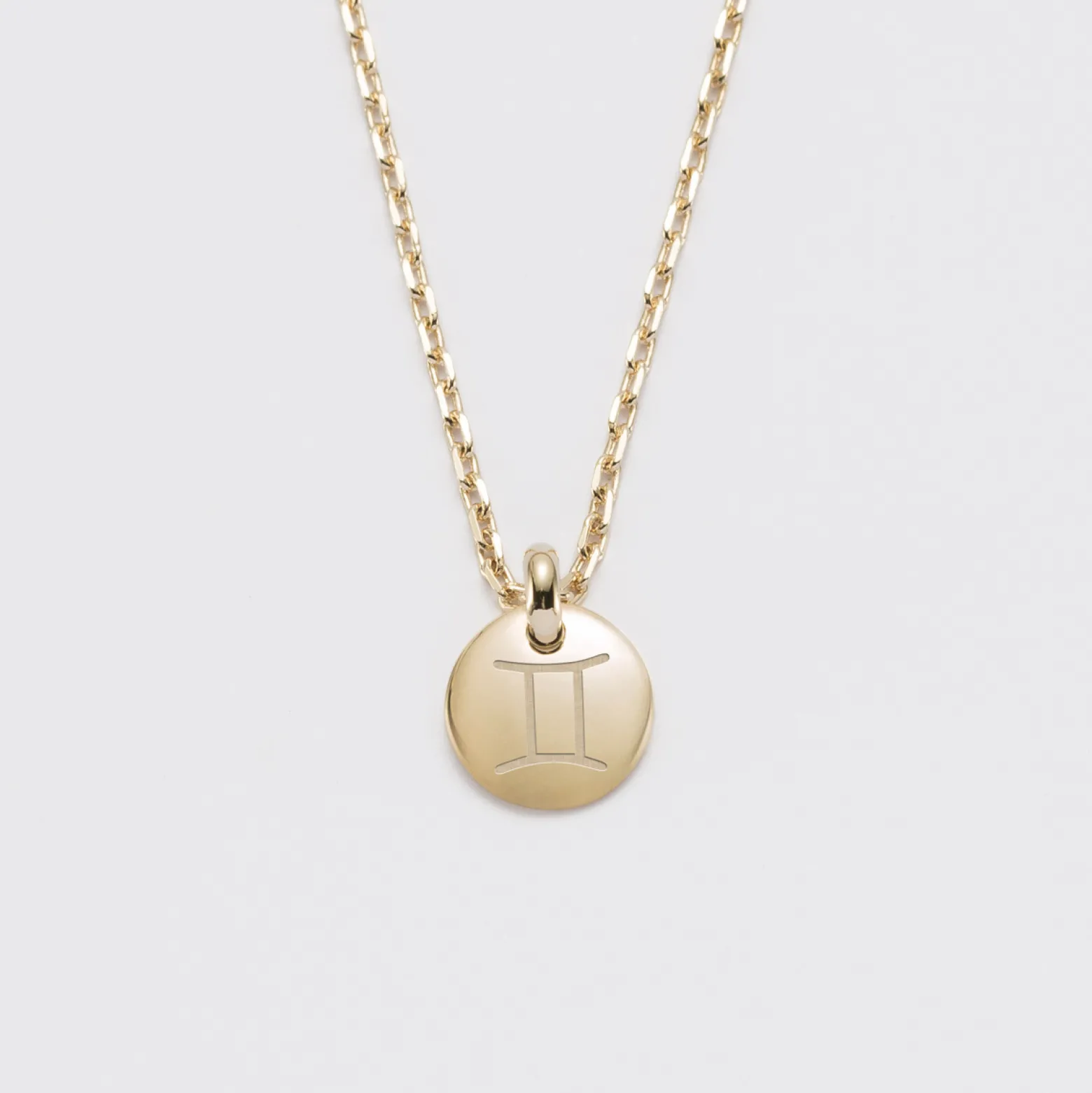 Pendentif initiale personnalisé médaille gravée plaqué or 10 mm - Edition spéciale Astro