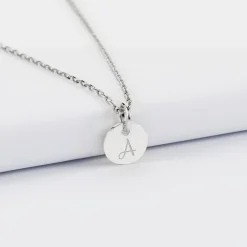 Pendentif initiale personnalisé médaille martelée gravée argent 10 mm - Nos petits imparfaits