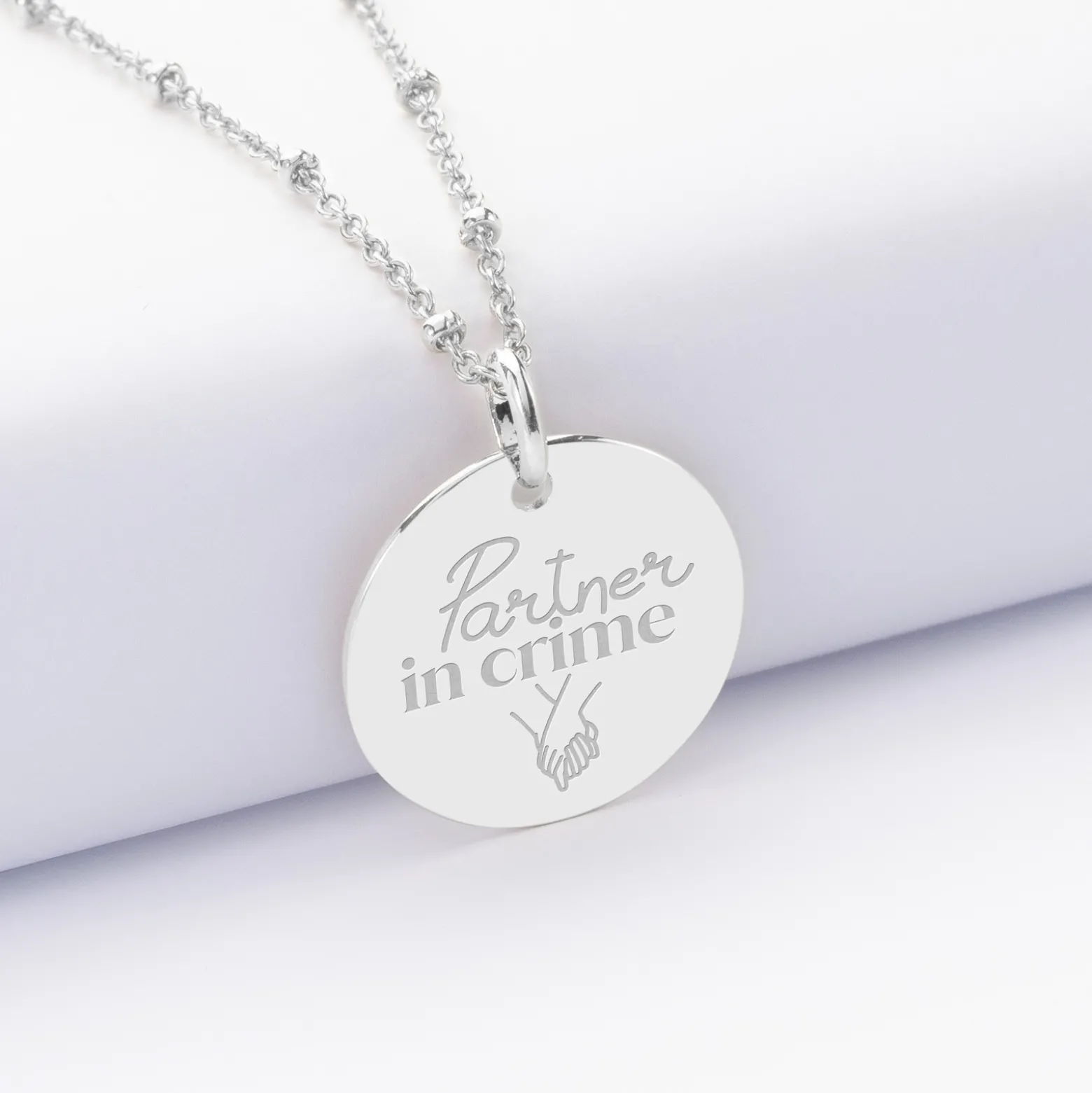 Pendentif Mariée personnalisé médaille gravée argent 19 mm