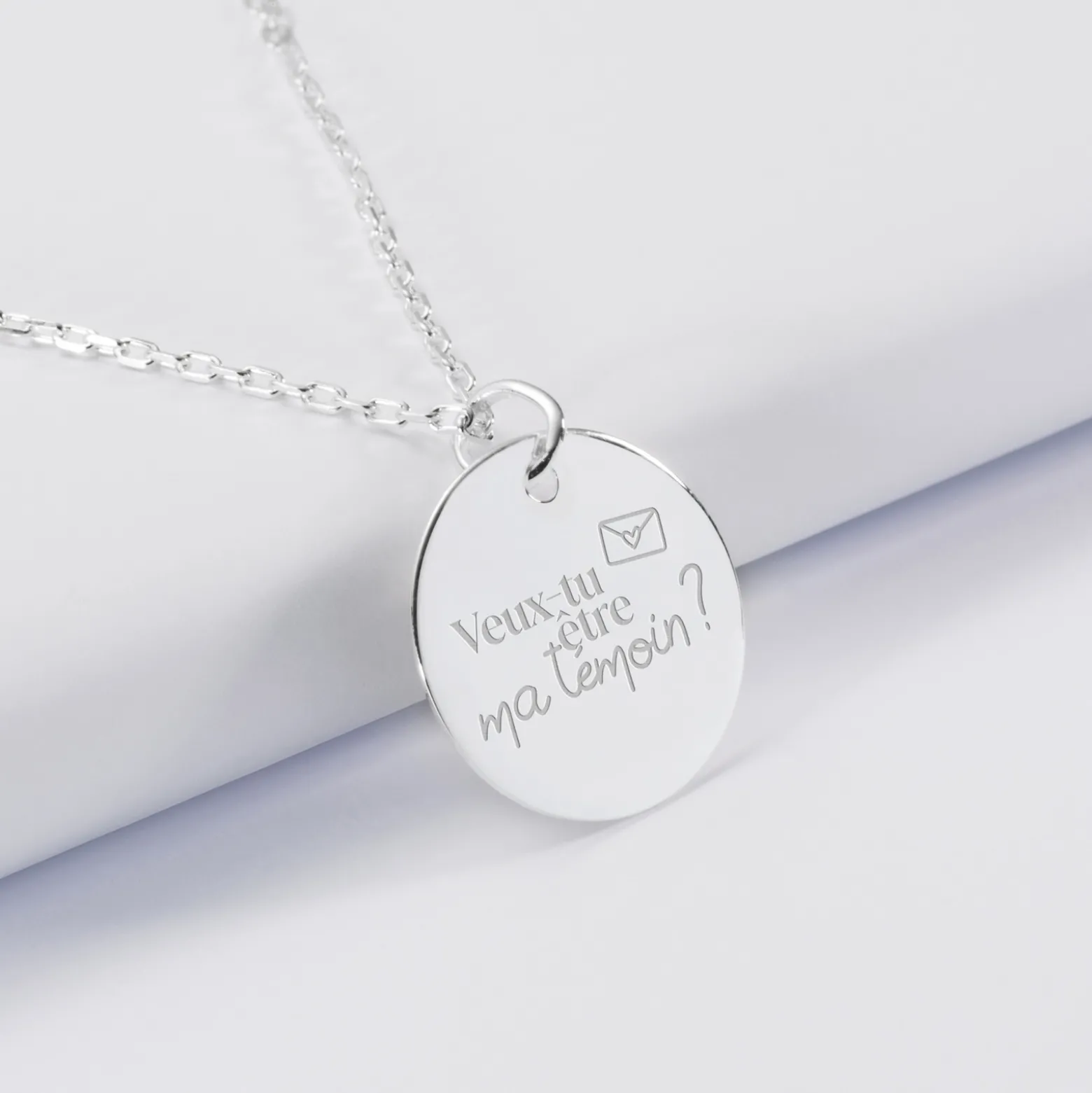 Pendentif Mariée personnalisé médaille gravée argent 19 mm