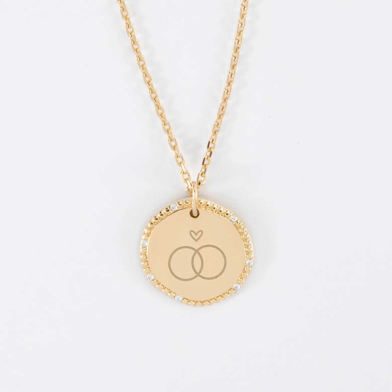 Pendentif Mariée personnalisé médaille contour scintillant gravée plaqué or 16 mm