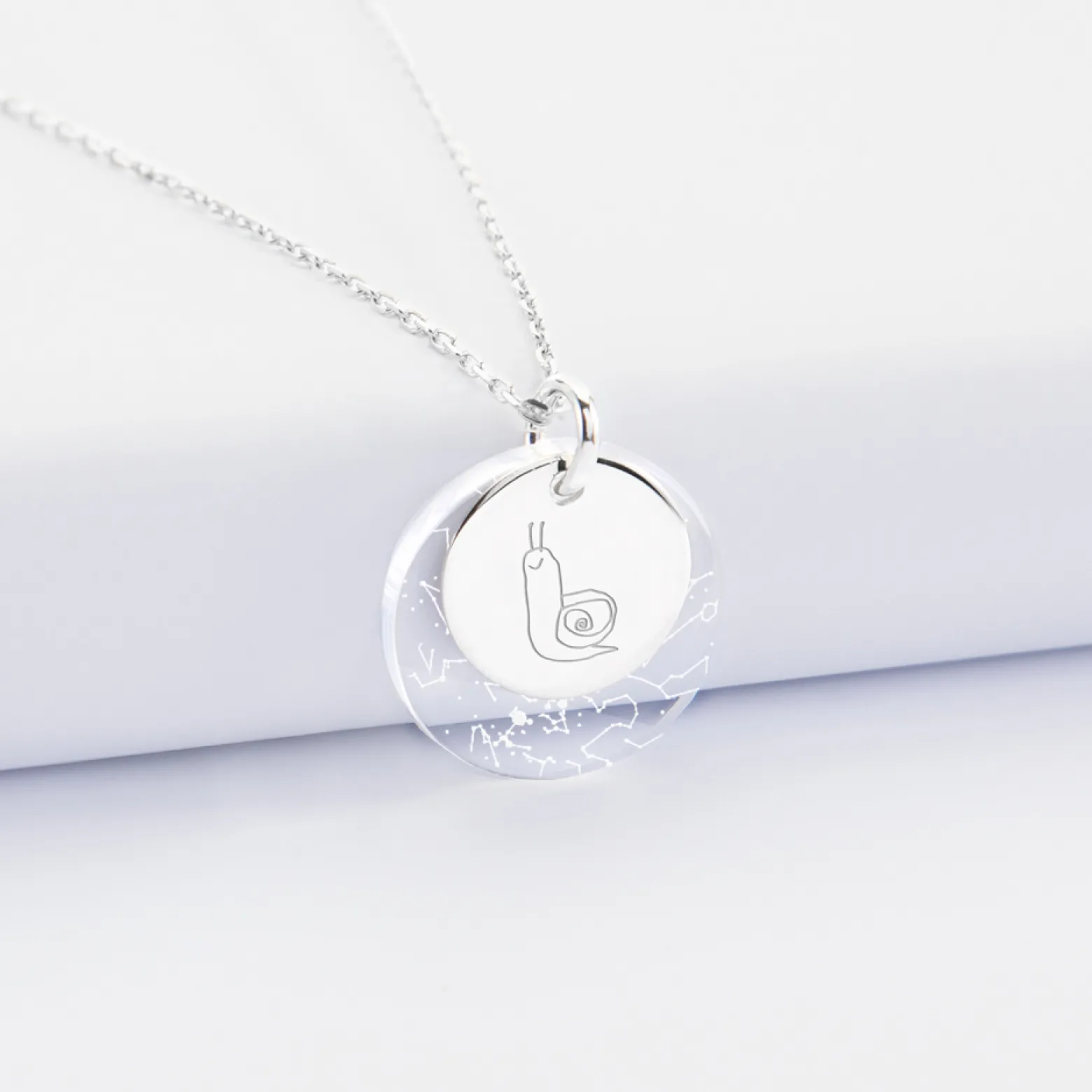 Pendentif personnalisé double médailles gravées argent 15 mm et acrylique "Carte du ciel étoilé" 20 mm