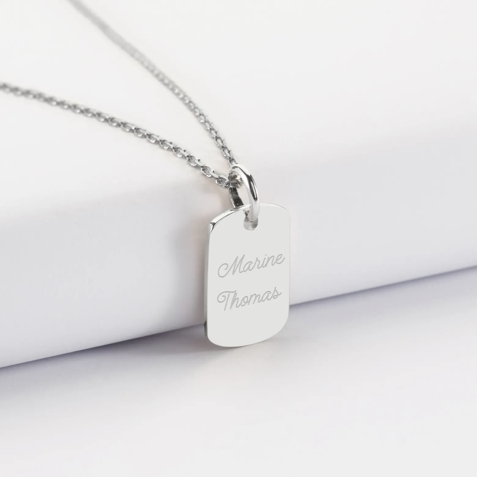 Pendentif personnalisé médaille gravée argent rectangle 17x11 mm