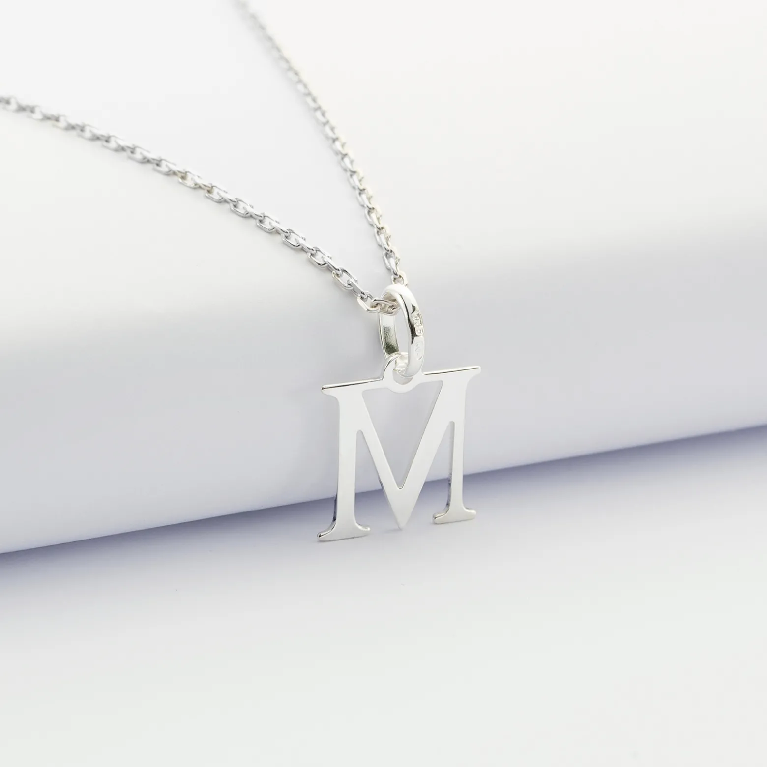 Pendentif personnalisé médaille argent lettre initiale 14 mm