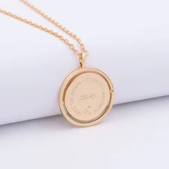 Pendentif personnalisé médaille réversible Eternelle gravée plaqué or 18 mm - HappyBulle x Capucine