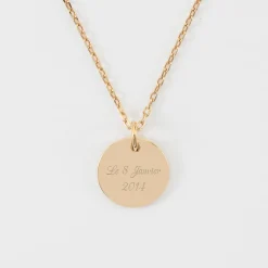 Pendentif personnalisé médaille martelée gravée plaqué or 15 mm