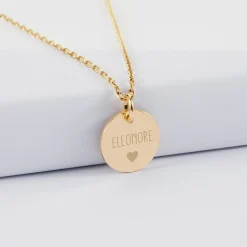 Pendentif personnalisé médaille martelée gravée plaqué or 15 mm