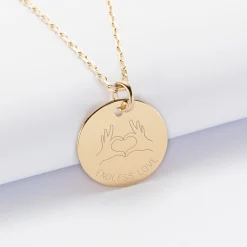 Pendentif personnalisé médaille gravée plaqué or 19 mm - Edition spéciale Love hand