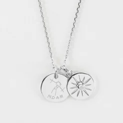 Pendentif personnalisé médaille gravée argent 15 mm et breloque soleil scintillant 14 mm