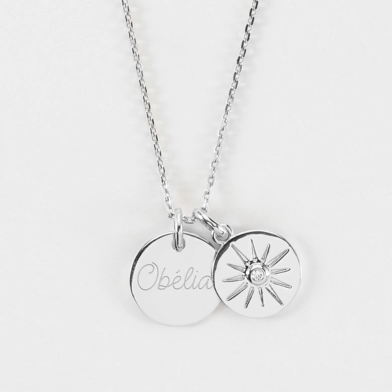 Pendentif personnalisé médaille gravée argent 15 mm et breloque soleil scintillant 14 mm
