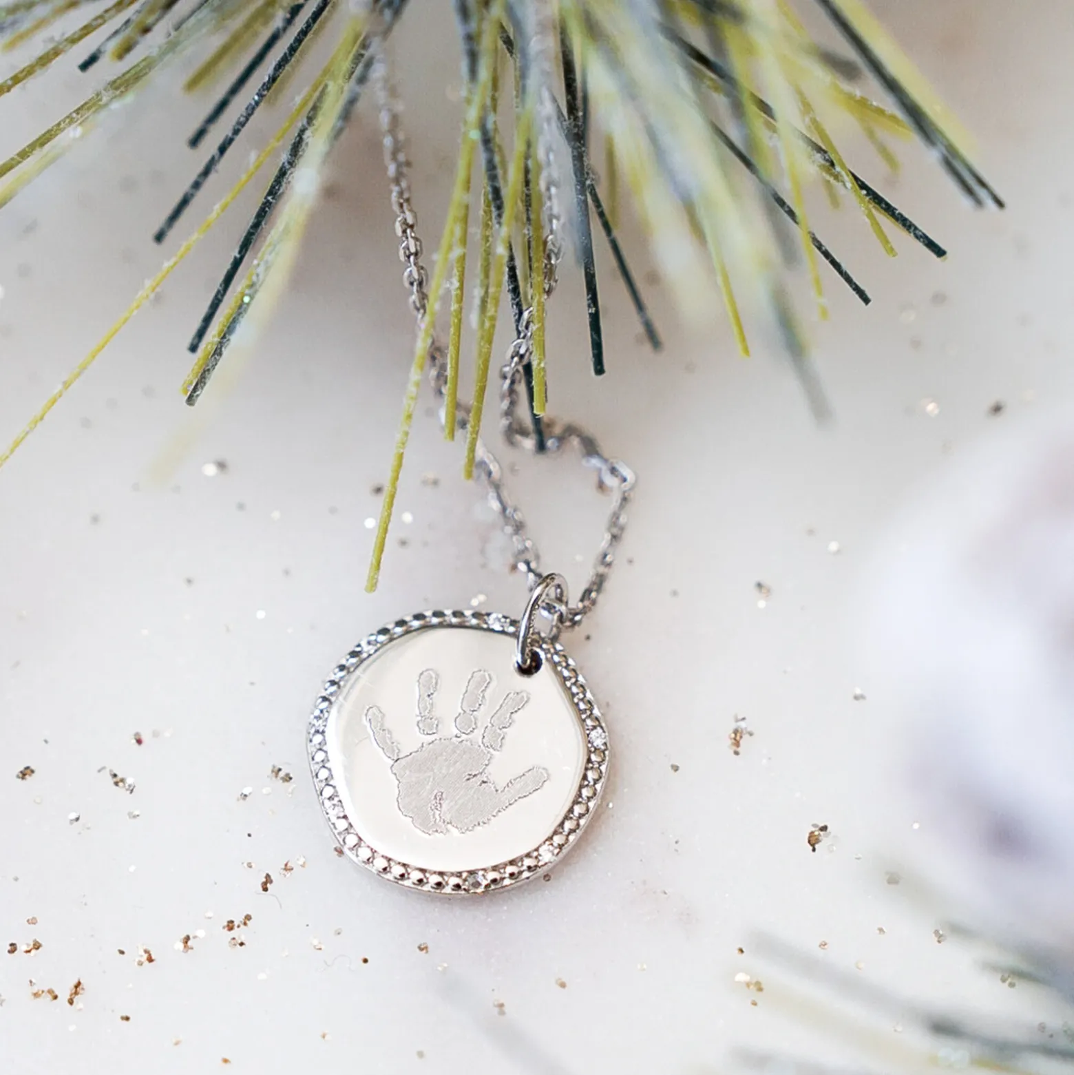 Pendentif personnalisé médaille contour scintillant gravée argent 16 mm