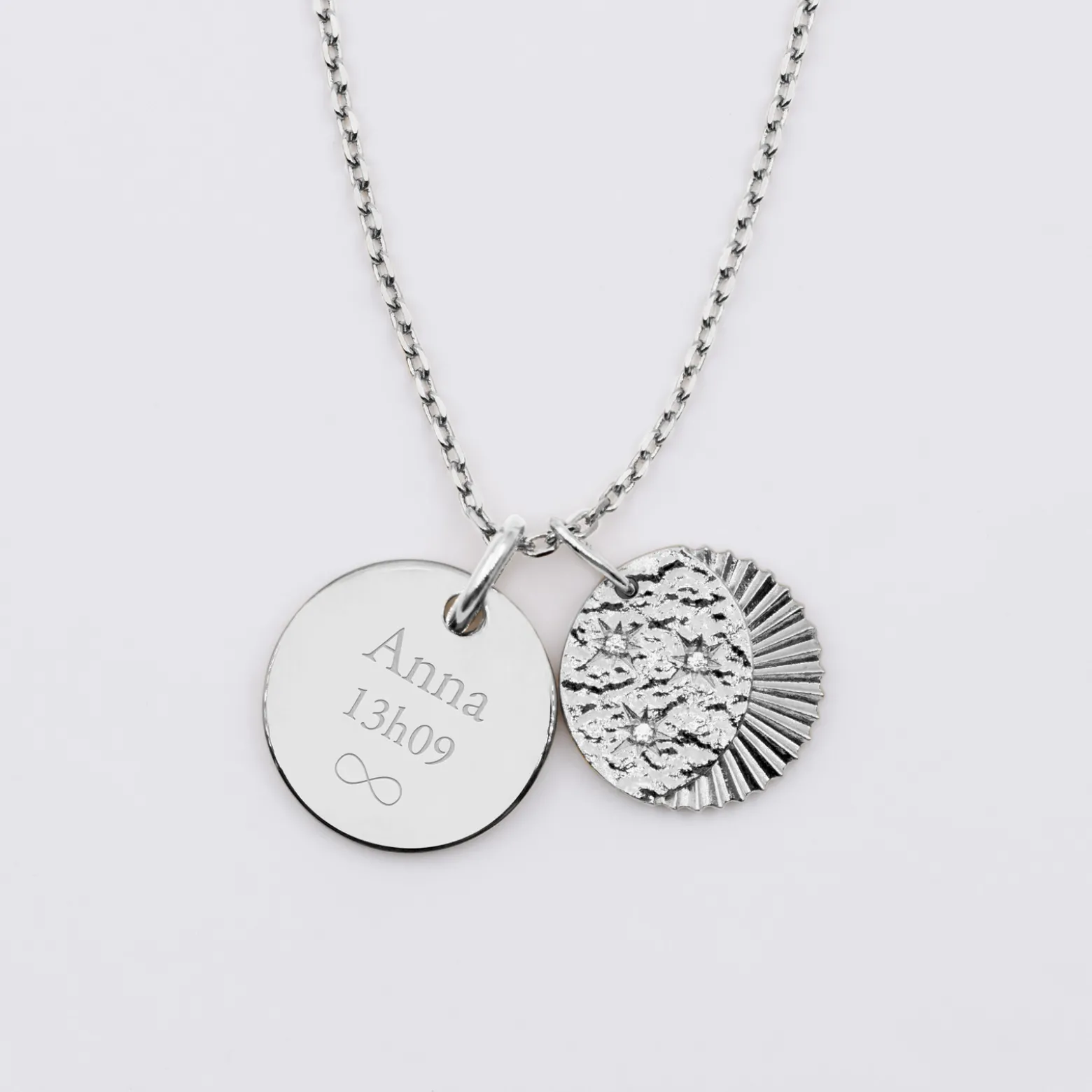 Pendentif personnalisé médaille gravée argent 15 mm et breloque Lune trio zircons 14 mm