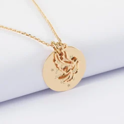 Pendentif personnalisé médaille gravée plaqué or 19 mm et breloque colombe 18 mm
