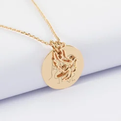Pendentif personnalisé médaille gravée plaqué or 19 mm et breloque colombe 18 mm