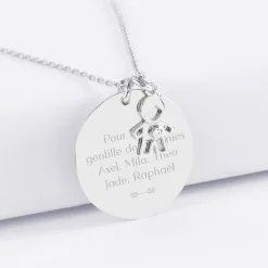 Pendentif personnalisé médaille gravée argent 27 mm et breloque petit garçon zircon 12 mm