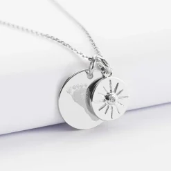 Pendentif personnalisé médaille gravée argent 19 mm et breloque soleil scintillant 14 mm