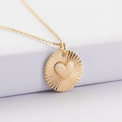 Pendentif personnalisé médaille soleil coeur bombé gravée plaqué or 19 mm