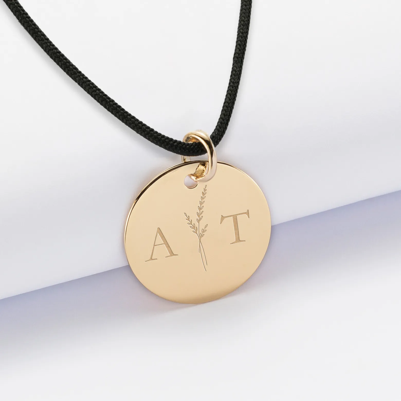 Pendentif personnalisé médaille gravée plaqué or 19 mm - Edition spéciale mariage Initiales Florales