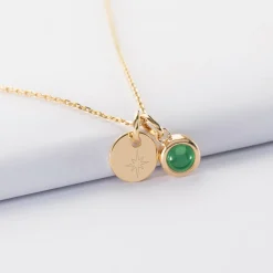 Pendentif personnalisé médaille gravée plaqué or 10 mm et breloque pierre naturelle 8 mm