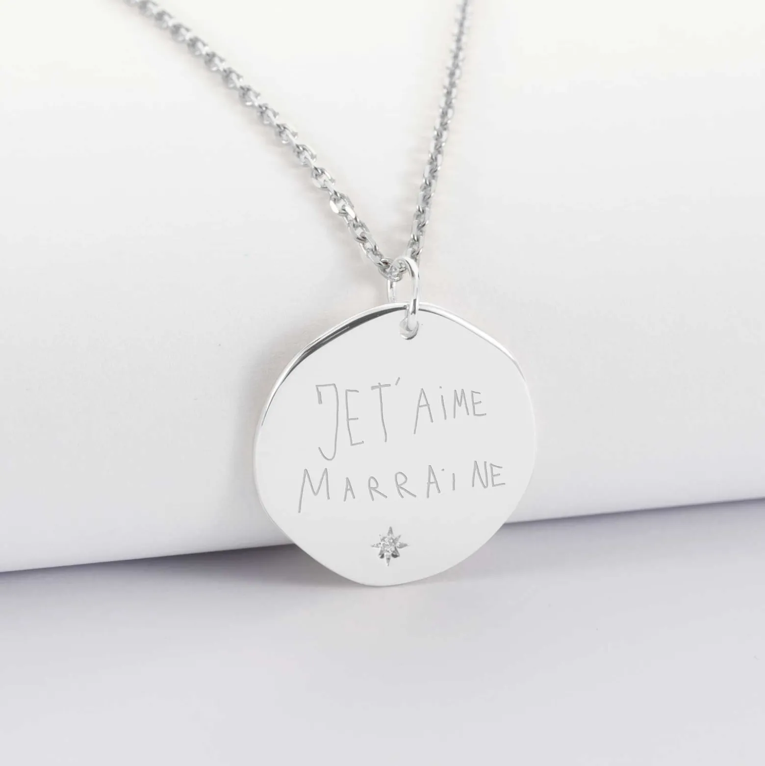 Pendentif personnalisé médaille scintillante gravée argent 20 mm