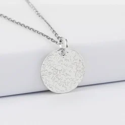 Pendentif personnalisé médaille martelée gravée argent 19 mm