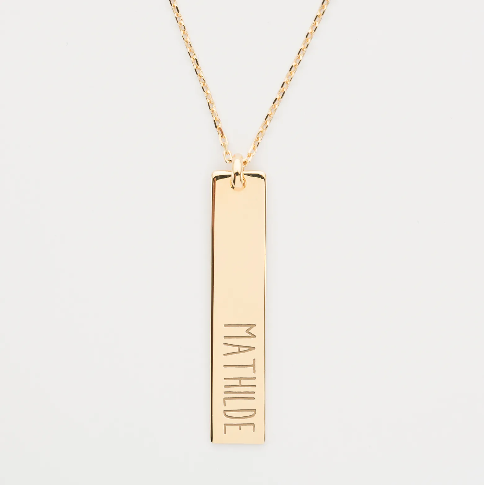 Pendentif personnalisé médaille gravée plaqué or plaque 40x8 mm