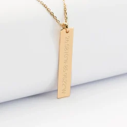 Pendentif personnalisé médaille gravée plaqué or plaque 40x8 mm