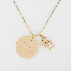 Pendentif personnalisé médaille gravée plaqué or 19 mm et breloque petite fille zircon 12 mm