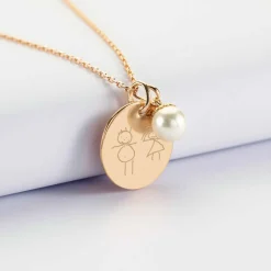 Pendentif personnalisé médaille gravée plaqué or 19 mm et breloque perle nacre 10 mm