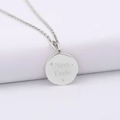 Pendentif personnalisé médaille gravée argent rose des vents texturée 14 mm