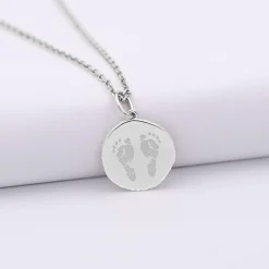 Pendentif personnalisé médaille gravée argent rose des vents texturée 14 mm